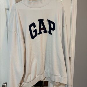 Gap mockneck sweatshirt